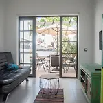 Charming And Cosy Σαλέ