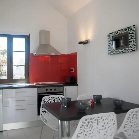 Charming And Cosy كاليتا ذي فوستي